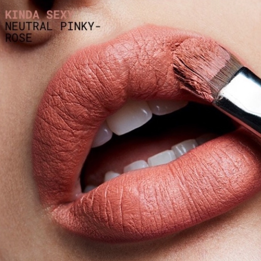 MAC Matte Lipstick Kinda Sexy